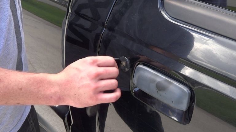 Vehicle unlocking Vintry